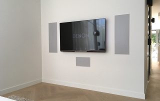 Voorbeeld project | Televisie aan muur + boxen in muur